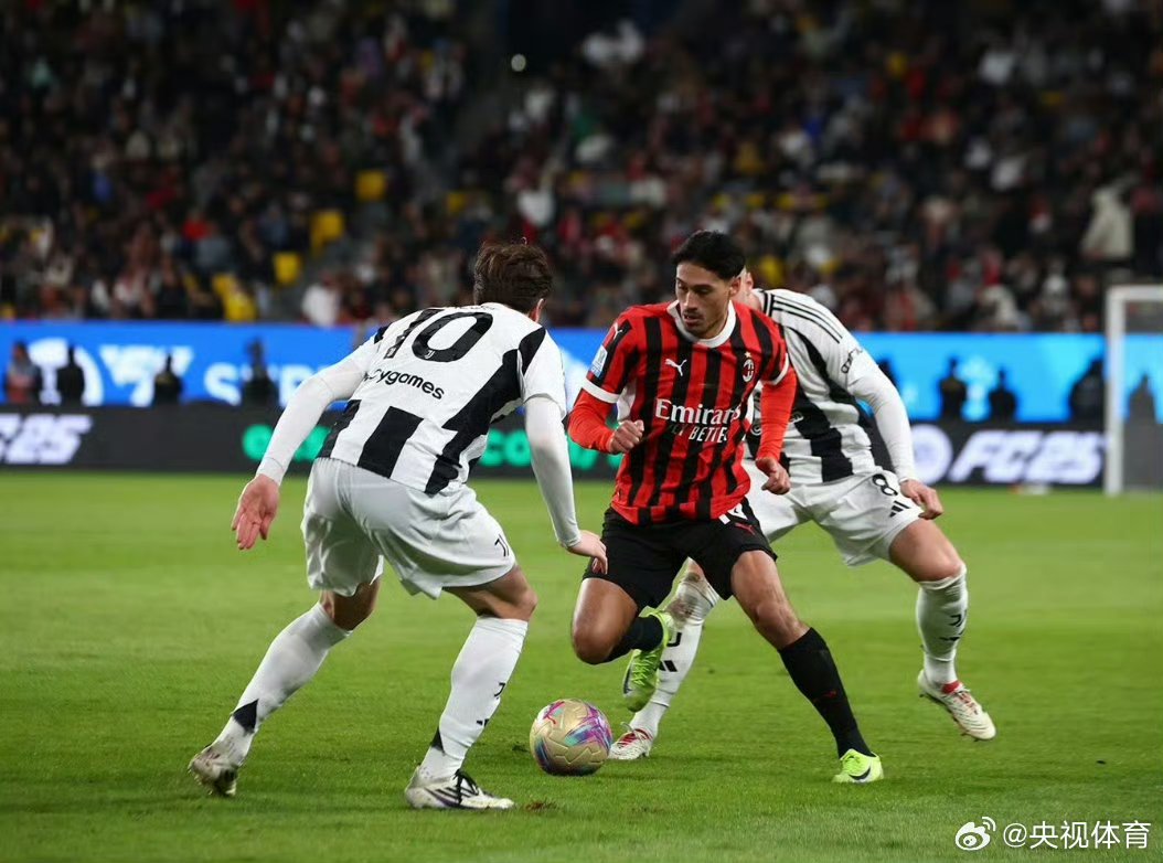半岛体育登录-AC米兰客场激战，险胜对手