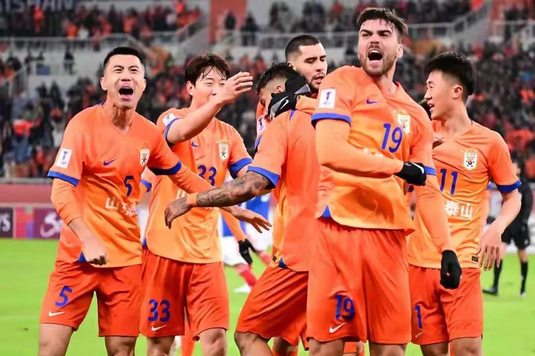 包含横滨水手战胜对手，晋级16强赛的词条