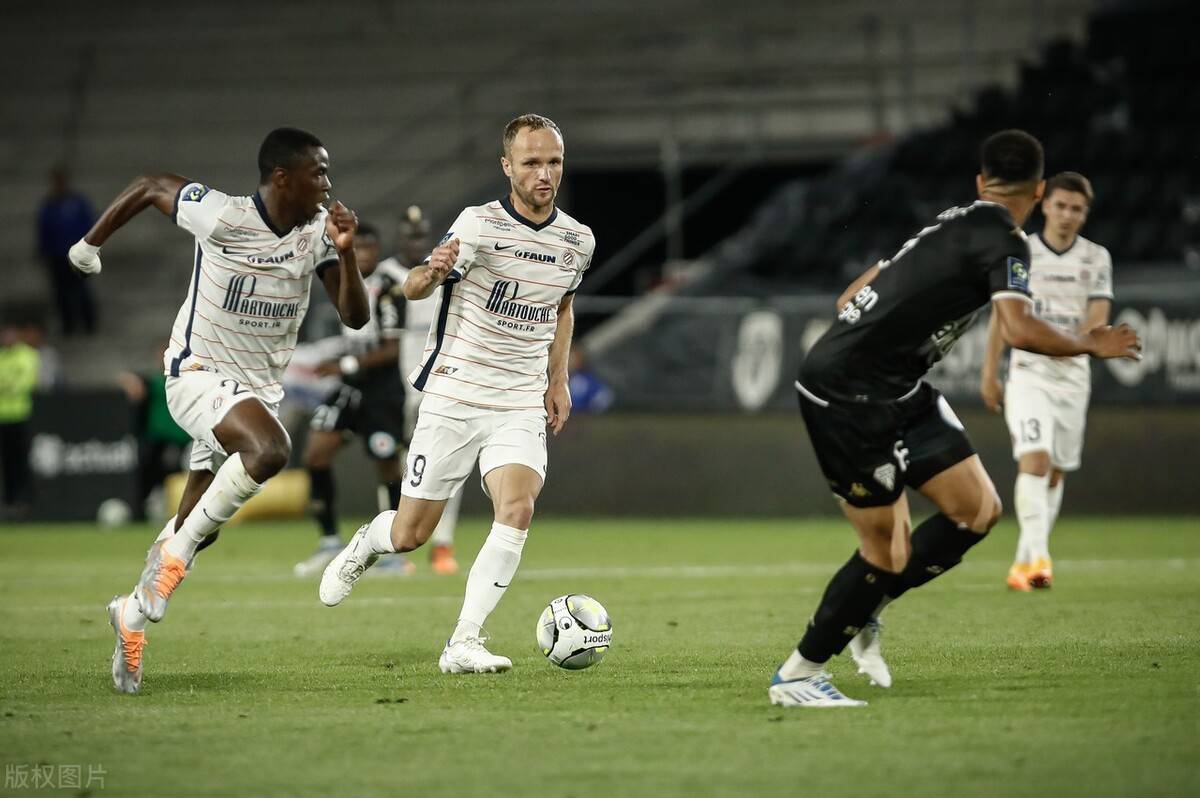 关于南特主场战胜昂热，保级压力得到缓解的信息