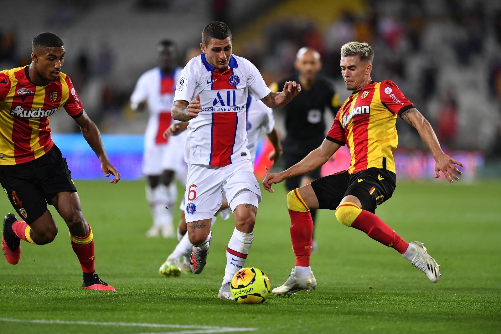 汉堡球员寄望下一场比赛,迎来开门红的简单介绍 汉堡球员寄望下一场比赛,迎来开门红的简单介绍