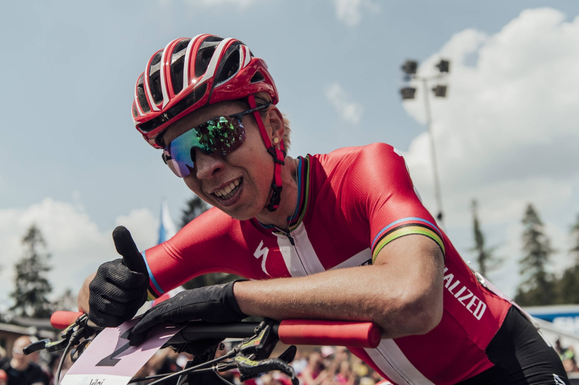 捷克逆转击败对手,黄金积分领先 捷克逆转击败对手,黄金积分领先