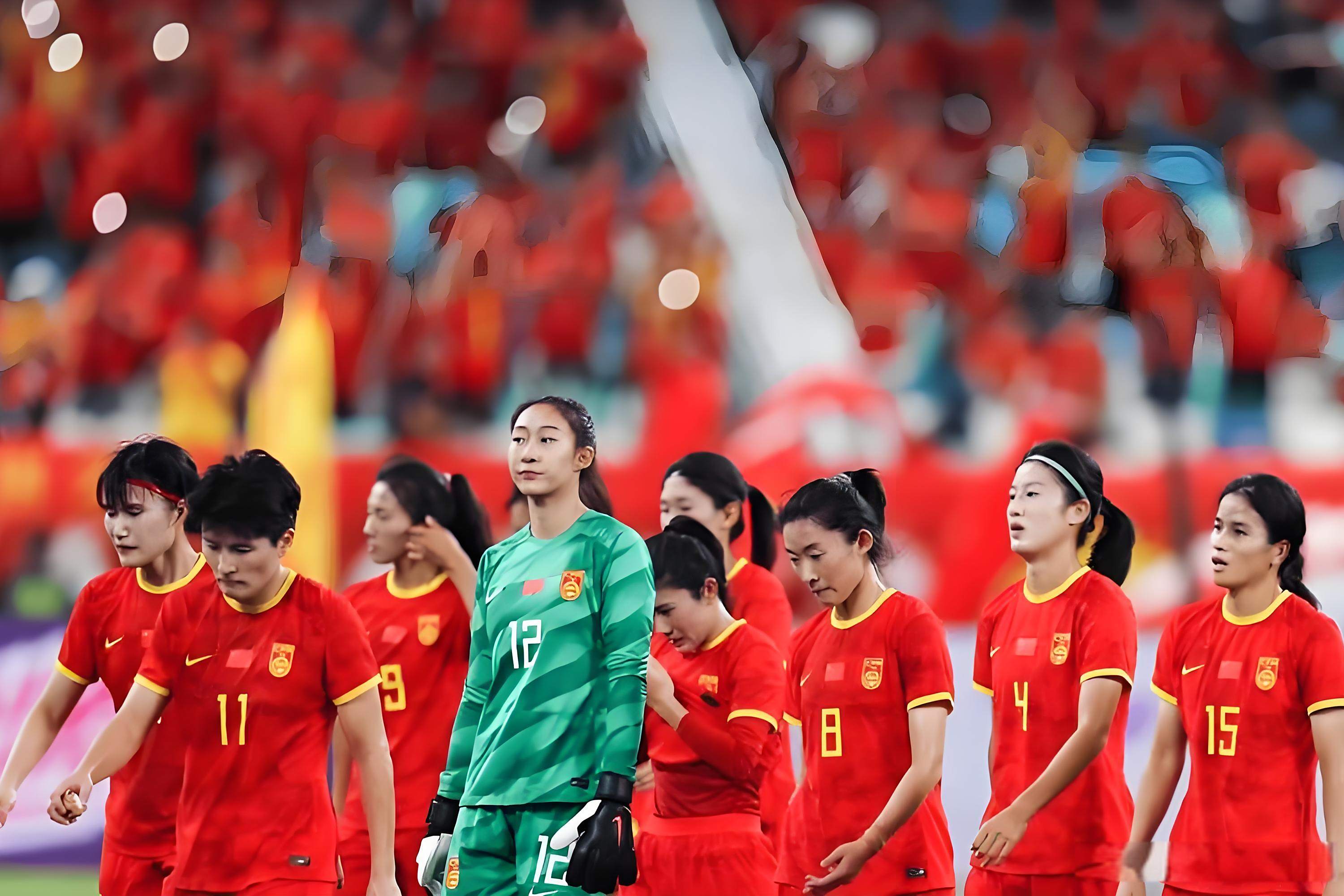 包含日本女足遭遇惨败，无缘国际赛事决赛的词条