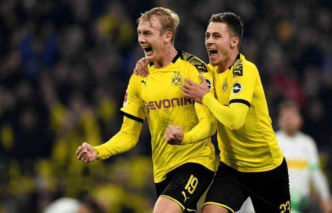 半岛体育在线-多特蒙德球员在社交媒体上互动亲密，引发猜测的简单介绍