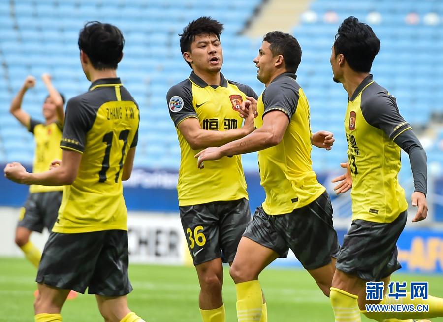 半岛体育活动-包含亚冠淘汰赛散发强大魅力，广州恒大大获胜利的词条