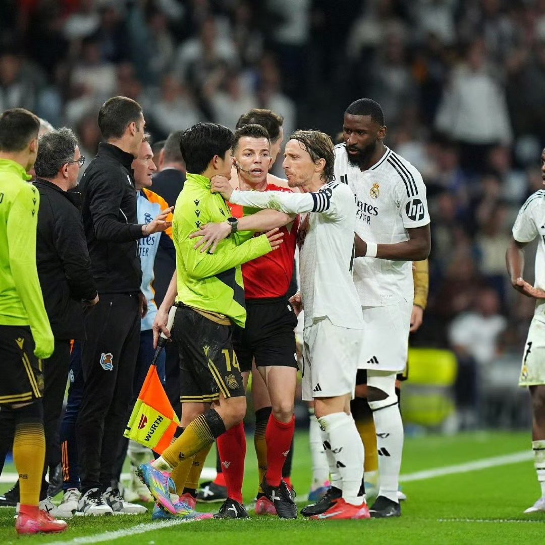 皇家马德里客场击败巴拉多利德，豪取吉利