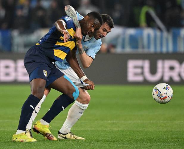 关于都灵主场客平,保级前景依然不明朗的信息 关于都灵主场客平,保级前景依然不明朗的信息