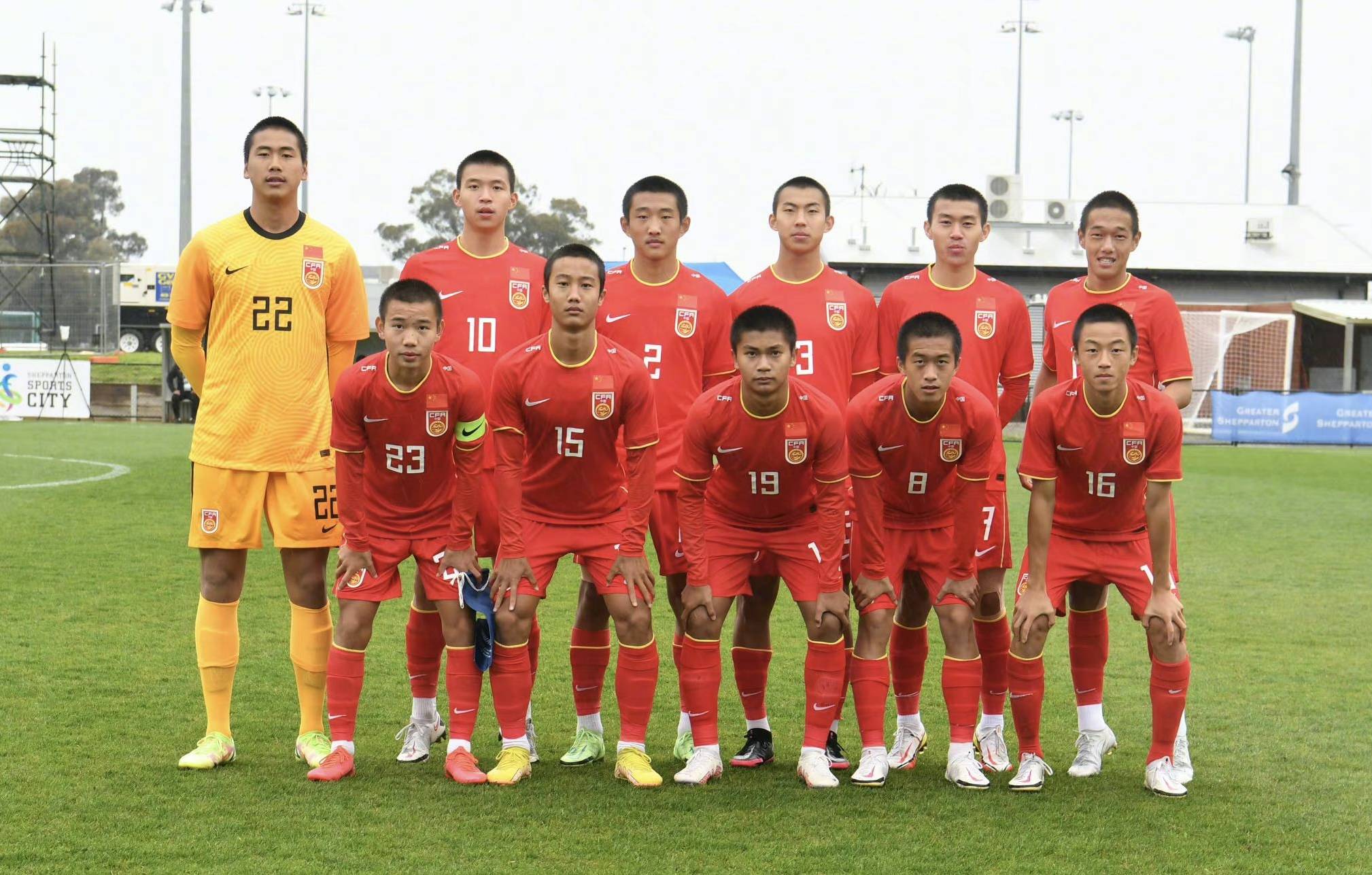 半岛体育教练-关于亚洲足球新星表现抢眼，备战重要比赛的信息