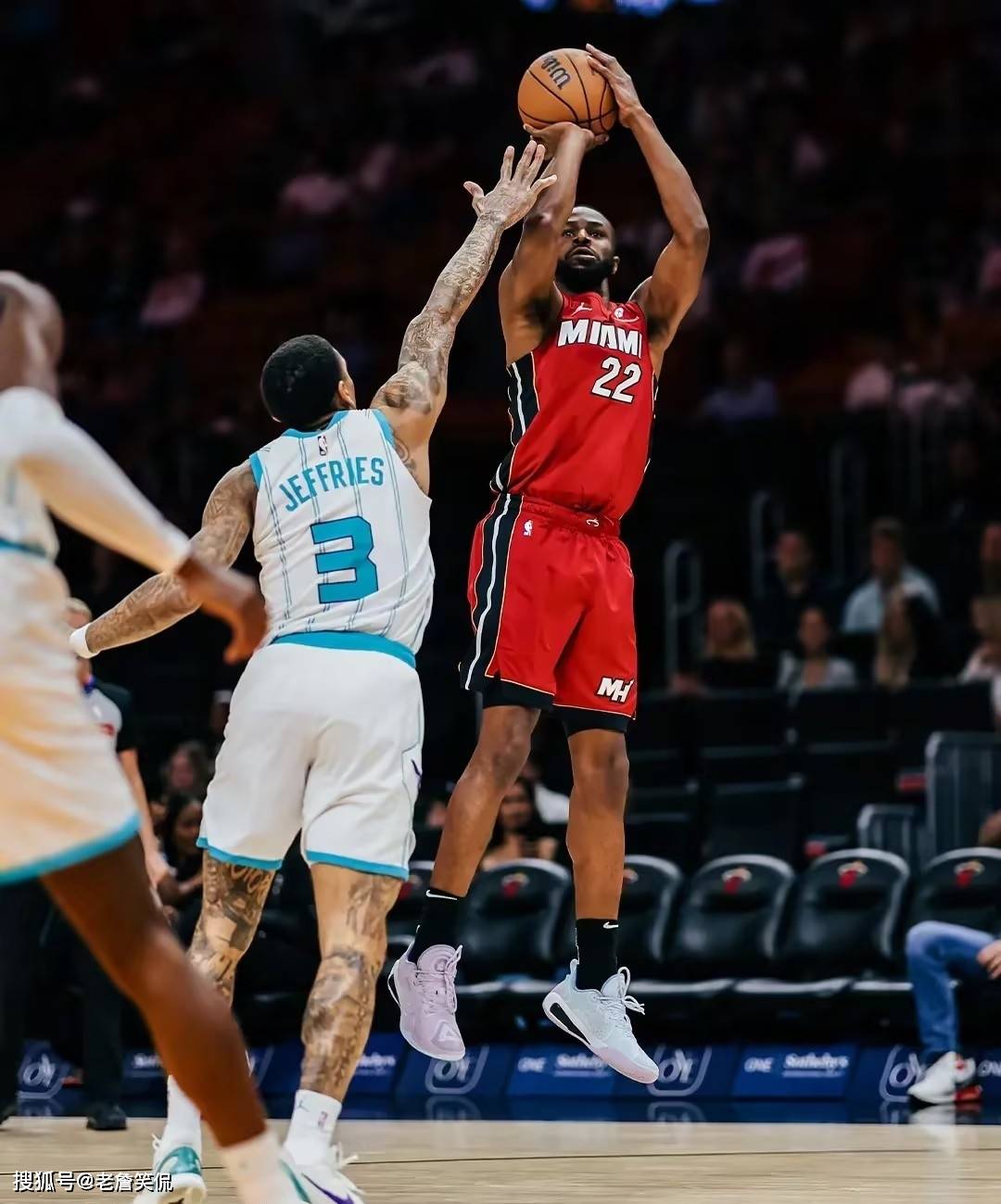 猛龙不敌灰熊,终结七连胜 猛龙不敌灰熊,终结七连胜